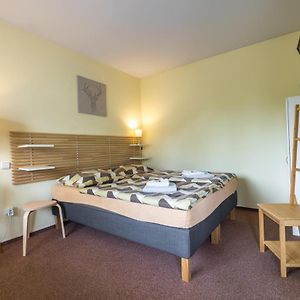 Camera standard con letto king size
